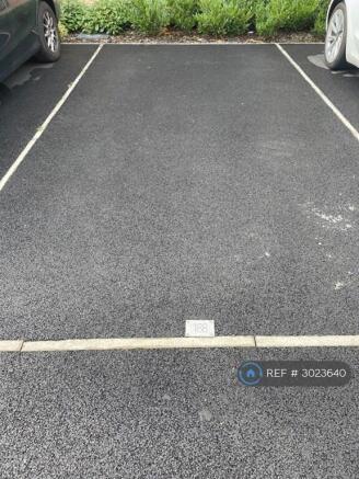 2 bed Flat to rent Image 12