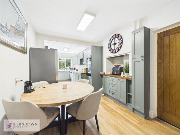 Kitchen Diner