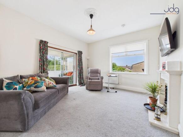 Generously sized lounge with room for dining