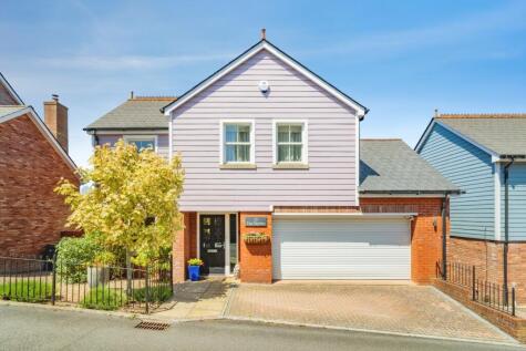 St. Lukes Drive, Teignmouth, TQ14