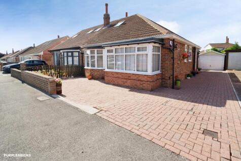 High Moor Crescent, Leeds, LS17