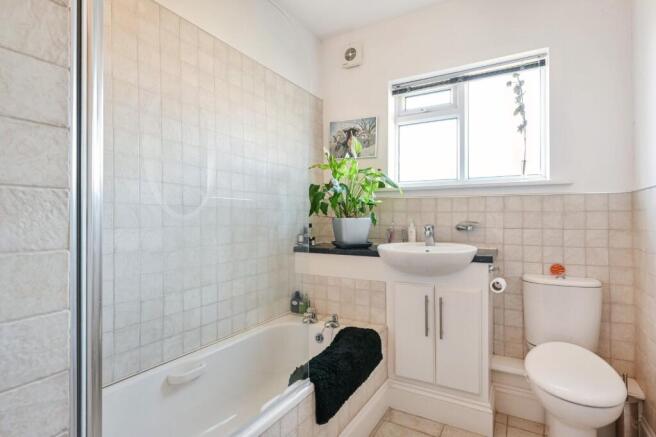 2 bed Terraced for sale Image 9