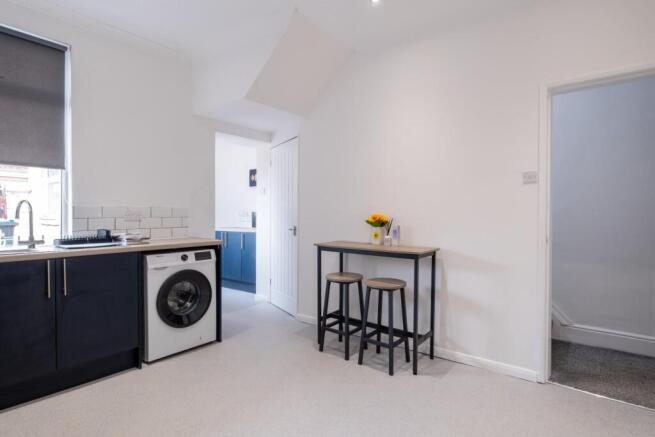 20 Rosemount Road-43-min-1.jpg