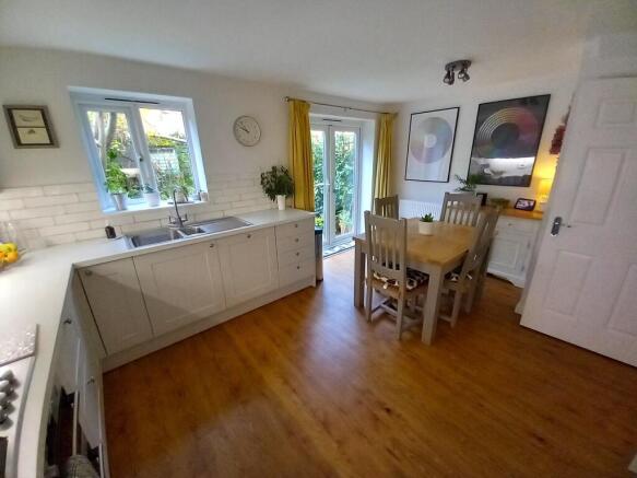 Kitchen/Dining Room
