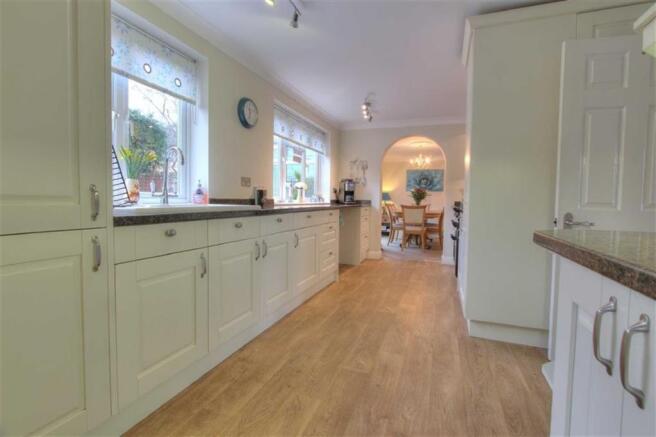 Kitchen: