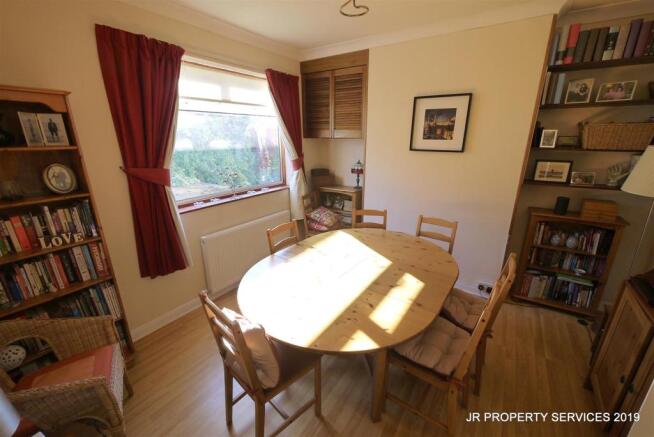 Dining Room/Bedroom 5