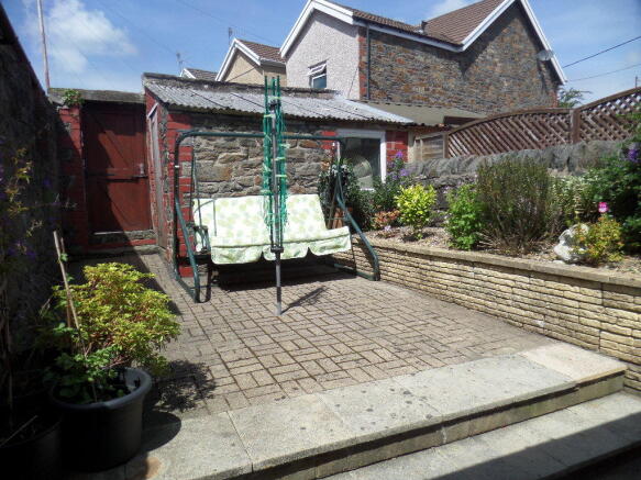 Photo 11