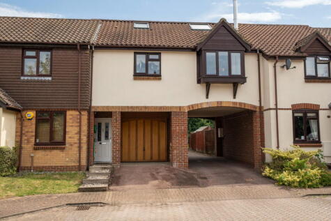 Home Mead, North Waltham, Basingstoke, RG25 2SY