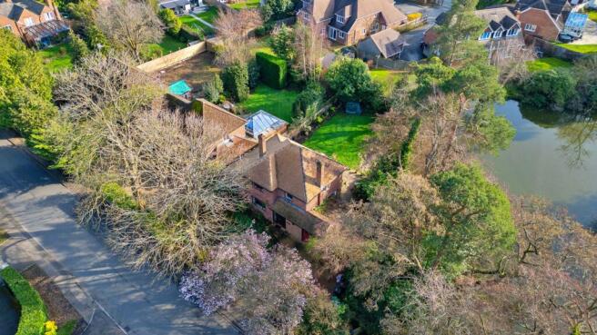 Unique water-side setting