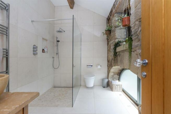 En Suite Shower Room
