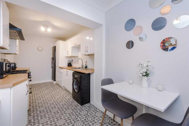 Holt Lane Kitchen