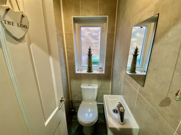 Cloakroom WC