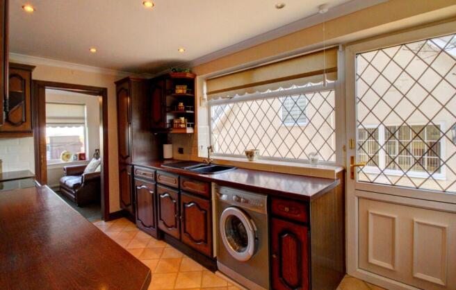 Kitchen 2