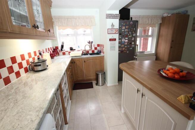 kitchen 3.JPG