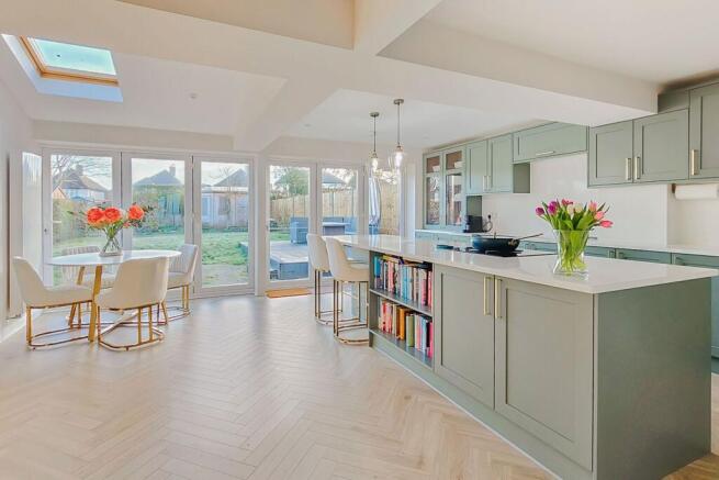 Kitchen / Breakfast Room