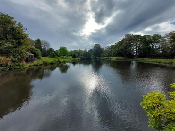 Higher Lane Lake