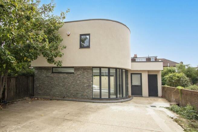 4a Cavendish Road, Colliers Wood external 1.jpg