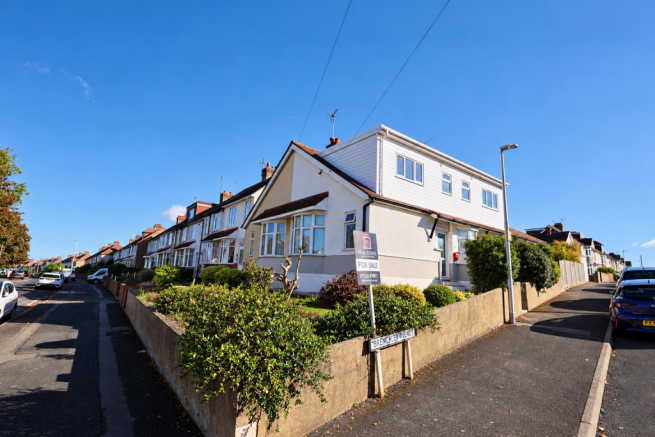 Eastcourt Lane, Gillingham photo 3