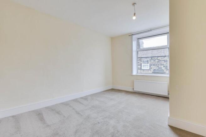3 bed Terraced for sale Image 7