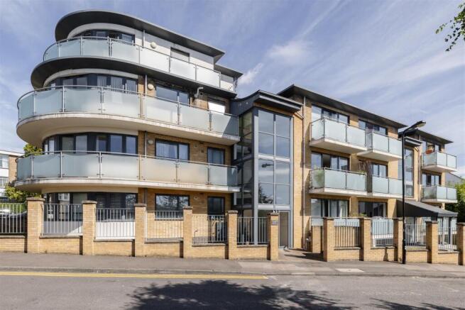 Church Avenue, E4