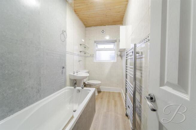 3 bed End of Terrace to rent Image 11