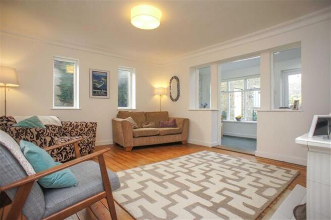 SITTING ROOM