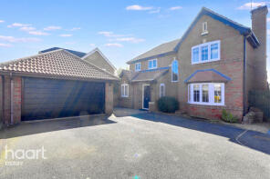 4, Tawny Way, Derby DE23 3XG