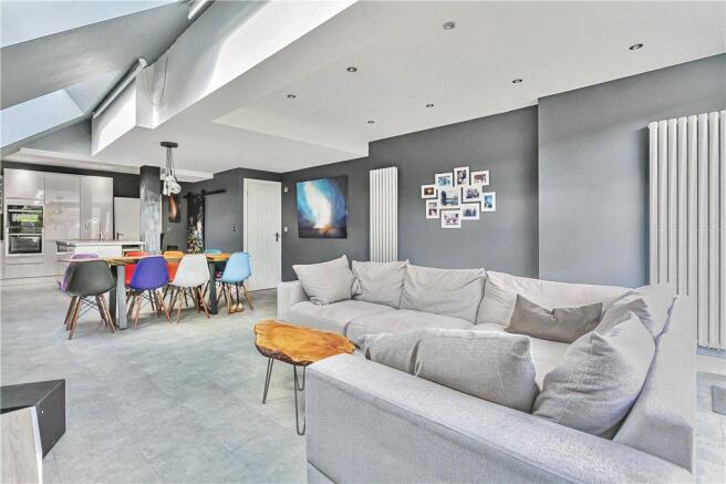 Kitchen/Living Room
