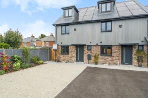 7, Springfield Gardens, Winchester Road, Romsey SO51 8LR