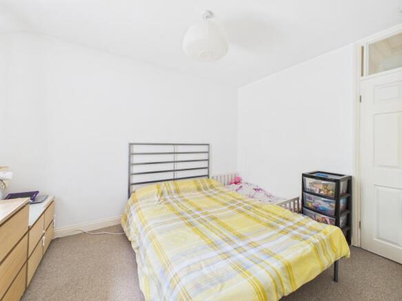 CAM05192G0-PR0094-STILL005