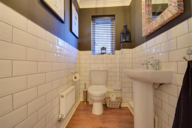 Cloakroom/WC