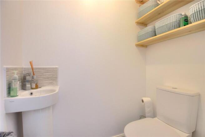 3 bed Terraced for sale Image 6