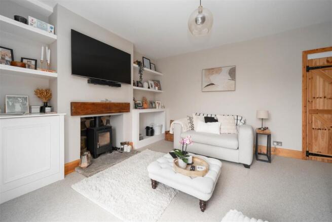 Living Room-4.jpg