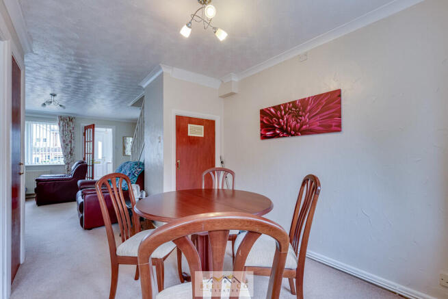 3 bed Semi-Detached for sale Image 5
