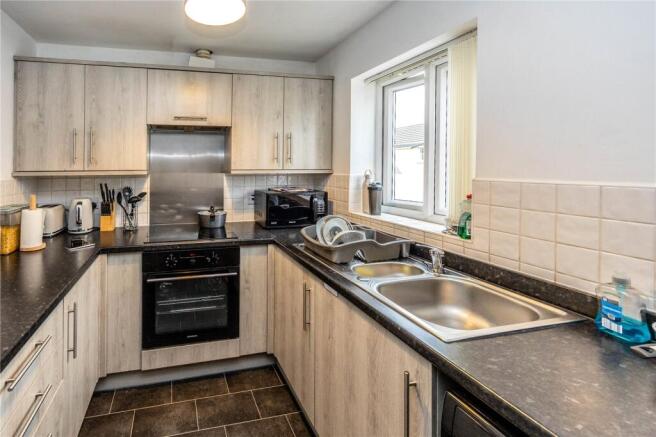 2 bed Apartment for sale Image 5