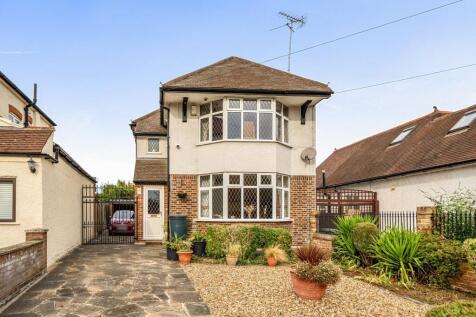 Queen Annes Grove, Enfield, EN1