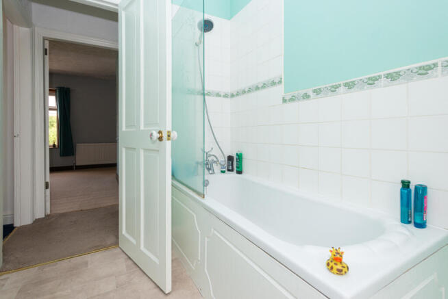 2 bed Terraced for sale Image 11