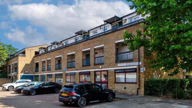 19 Redwing Path, Thamesmead, London, SE28 0DL