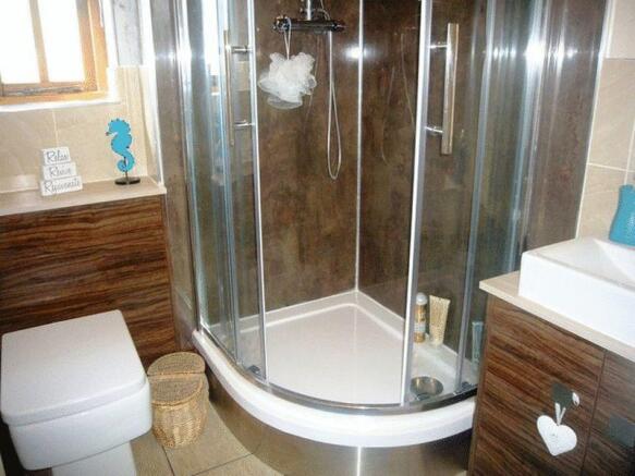 En Suite Shower Room