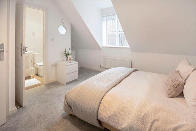Bedroom 2 (Double with Ensuite)