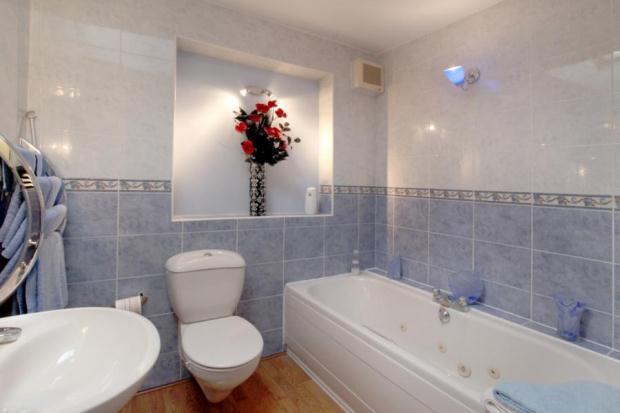 Ensuite