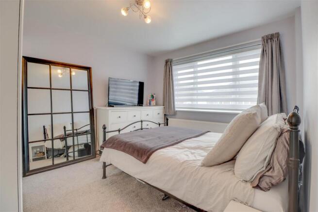 13 SANDOWN CLOSE 2025-3.jpg