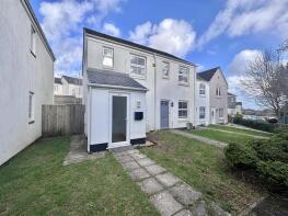 44, Round Ring Gardens, Penryn TR10 9BQ