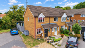 38, Dunford Place, Binfield, Bracknell RG42 4UQ
