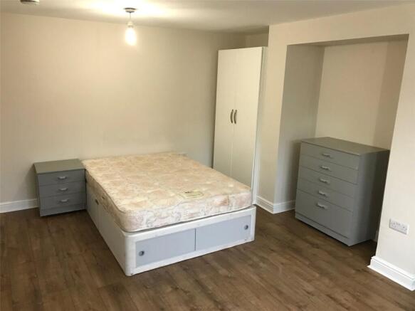 12 bed Not Specified for sale Image 7