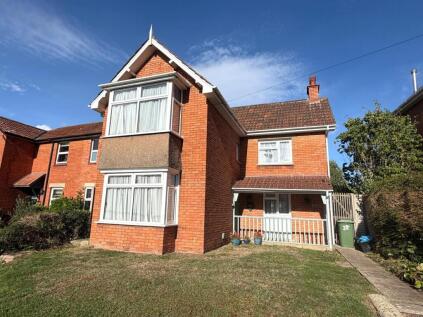 Somerton Road, Street
