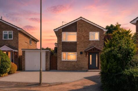 Romans Gate, Pamber Heath, Tadley, Hampshire, RG26