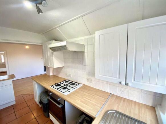Modern Kitchen (rear)
