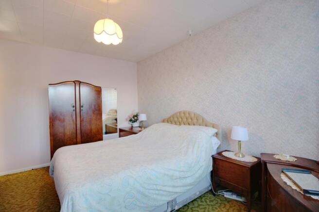 Bedroom 1 (Double)