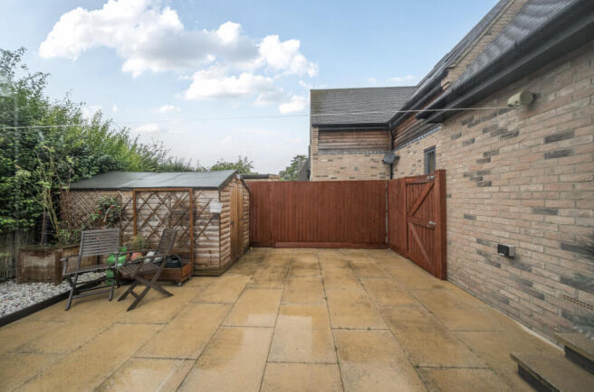 1345301-4-68b1d69...